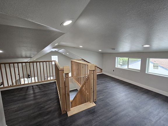 Mezzanine/loft space