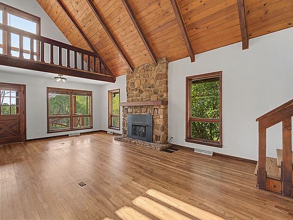 27th image of 3956 Franks Creek Rd