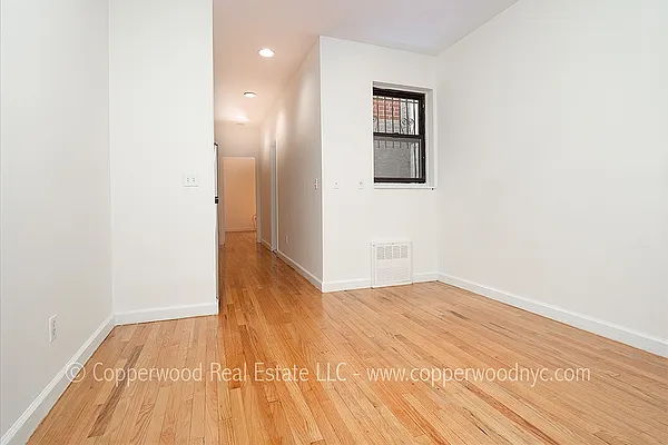 Rented by Copperwood Real Estate | media 22