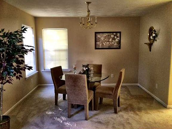 4th image of 1204 Prince John Ct