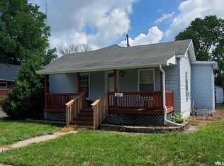 920 Broadway St, Lincoln, IL 62656