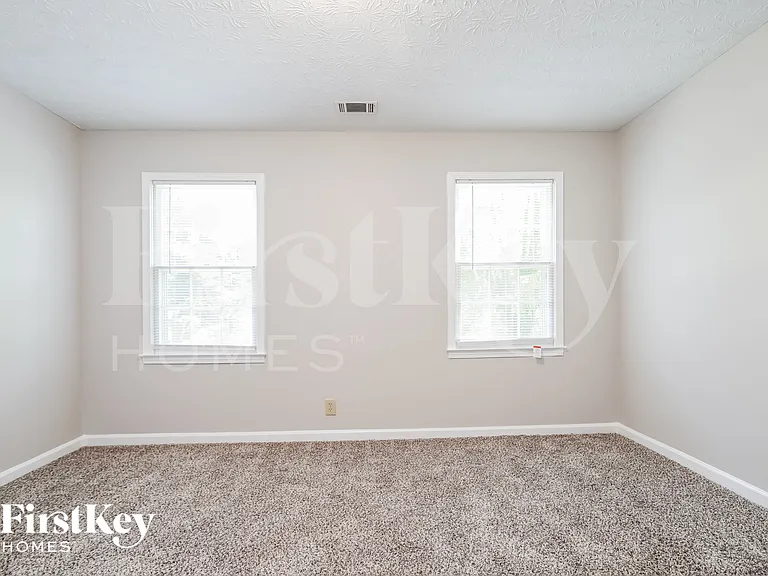 960 Old Spring Way — Photo 16