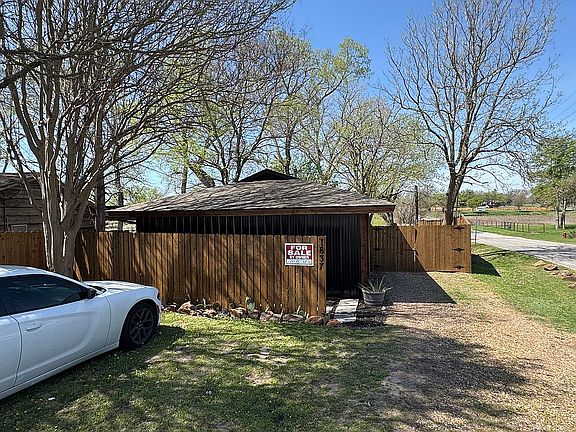3 car parking front 