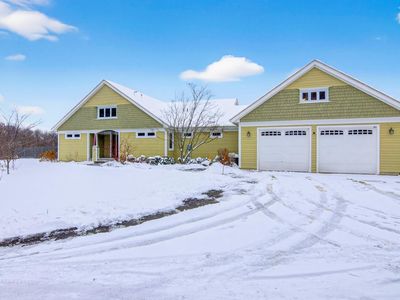 9400 E Creekside Trl, Traverse City, MI, 49684
