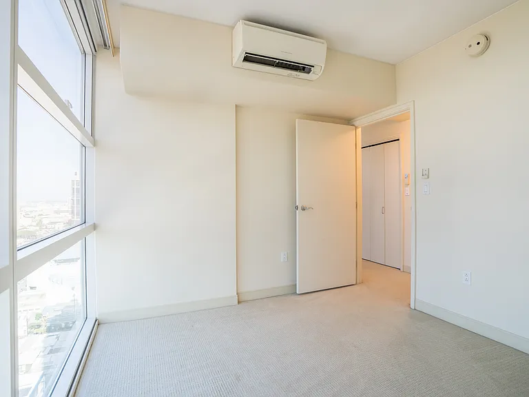 909 Kapiolani Blvd #2702 — Photo 12