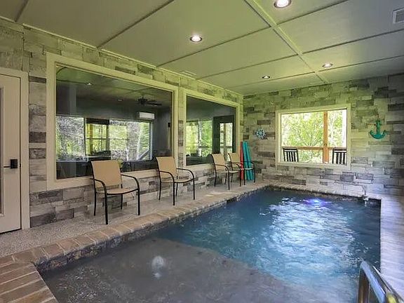 3rd image of 3293 Emerald Springs Loop