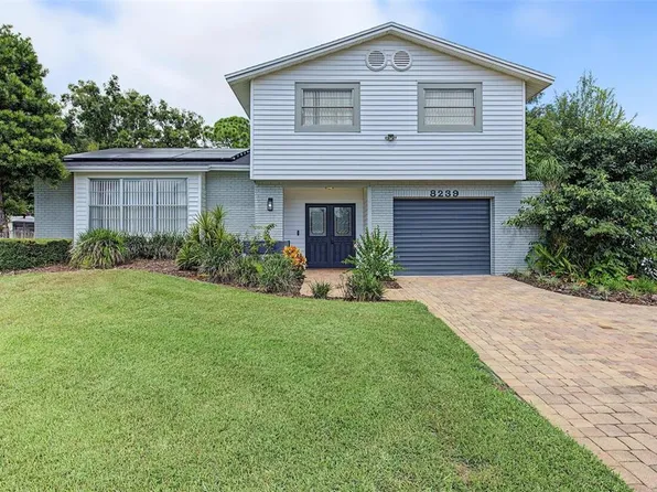 8239 VASSAR CIRCLE, TAMPA, FL 33634