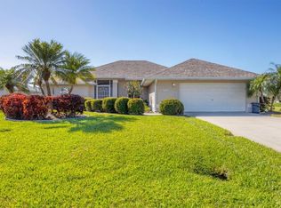 255 Medalist Rd, Rotonda West, FL 33947