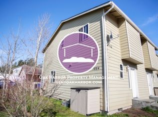 Multi-Family - 1454 Nw Falls Creek Lp, Oak Harbor, WA 98277