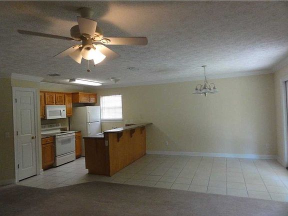 4th image of 5312 Seneca Ln