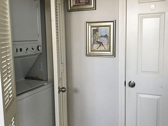 4th image of 6289 Wilcrest Dr APT 2200