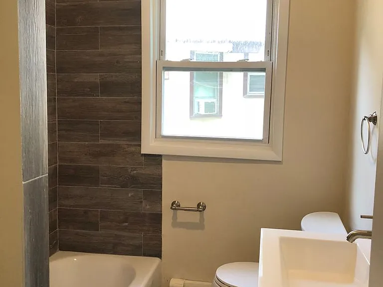 41 Lincoln Ave — Photo 19
