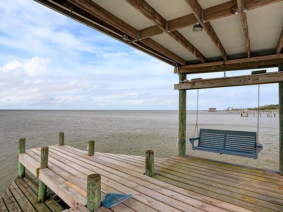 4th image of 5027 W Bayshore Dr