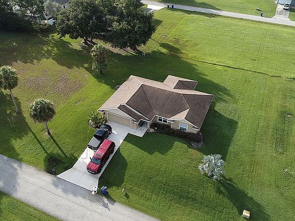 3rd image of 6016 Glens Ct