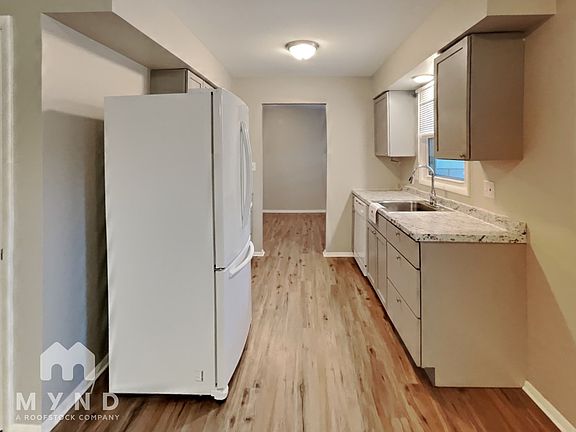3rd image of 4163 Kenridge Dr