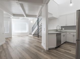 7918 Reseda Blvd, Reseda, CA 91335