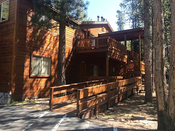 4th image of 13171 Northwoods Blvd #4