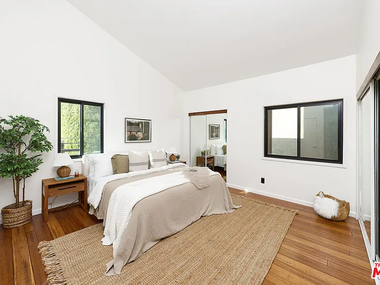 12601 Matteson Ave #7 — Photo 20