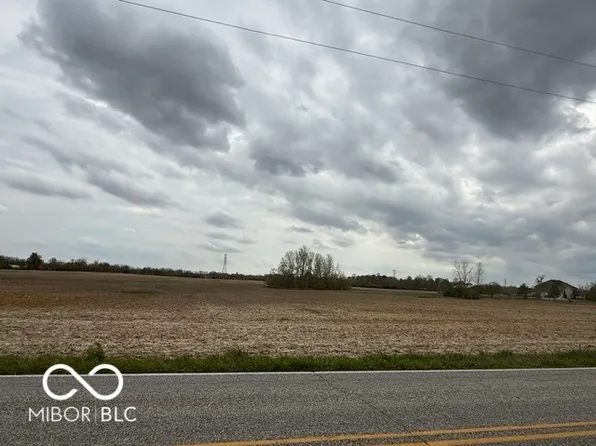 2200 W 200th St N, Greenfield, IN 46140