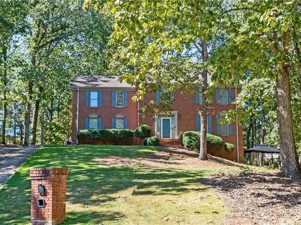 46 Waverly Ln, Winder, GA 30680