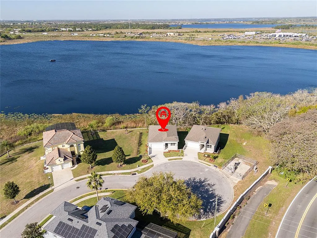 4 bed, 4.0 bath, 2824 sqft, $3,200 — Photo 4