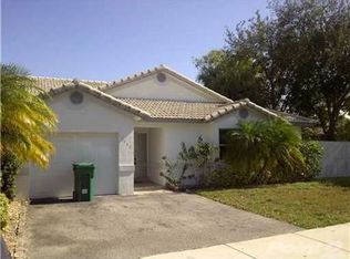 3304 NW 79th Way, Hollywood, FL 33024