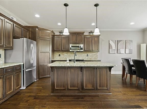 3rd image of 20700 E 37th Terrace Ct S