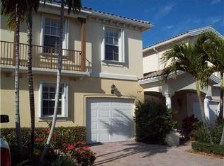 247 Fortuna Dr, Palm Beach Gardens, FL 33410