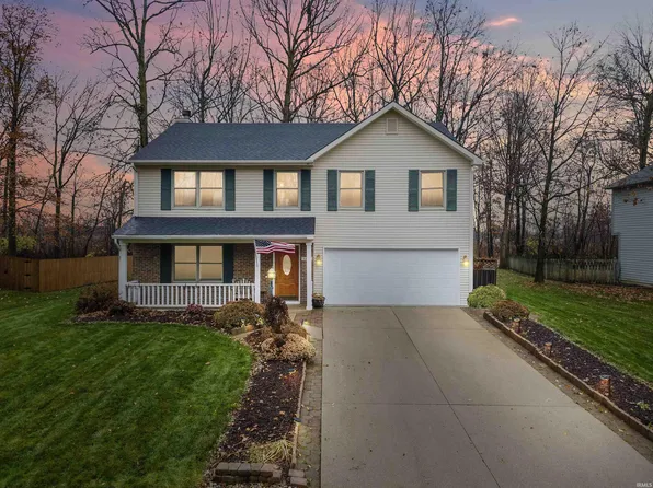 8420 Spring Forest Dr, Fort Wayne, IN 46804