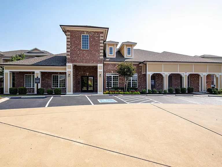 Cantare at Indian Lake Village — Photo 19