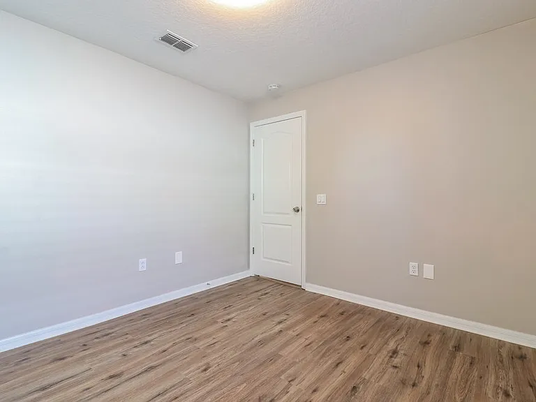 25802 Bloomsbury Ct — Photo 14