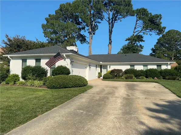 1264 Parkside Pl, Virginia Beach, VA 23454