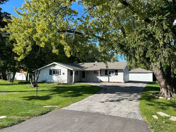 8620 W 163rd St, Orland Park, IL 60462