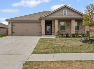 373 Wildrose Cir, Cleburne, TX 76033