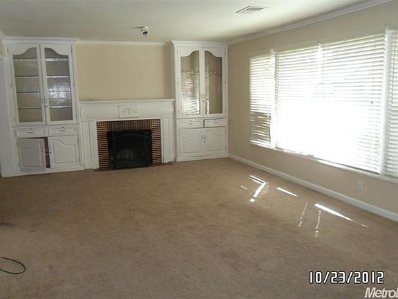 3rd image of 2250 N Yosemite St