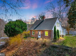 907 Charles St, La Plata, MD 20646