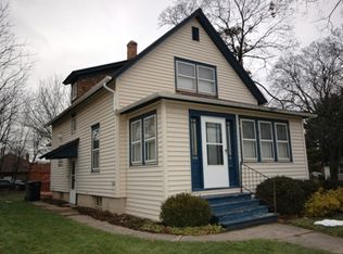 100 S Edison Ave, Elgin, IL 60123