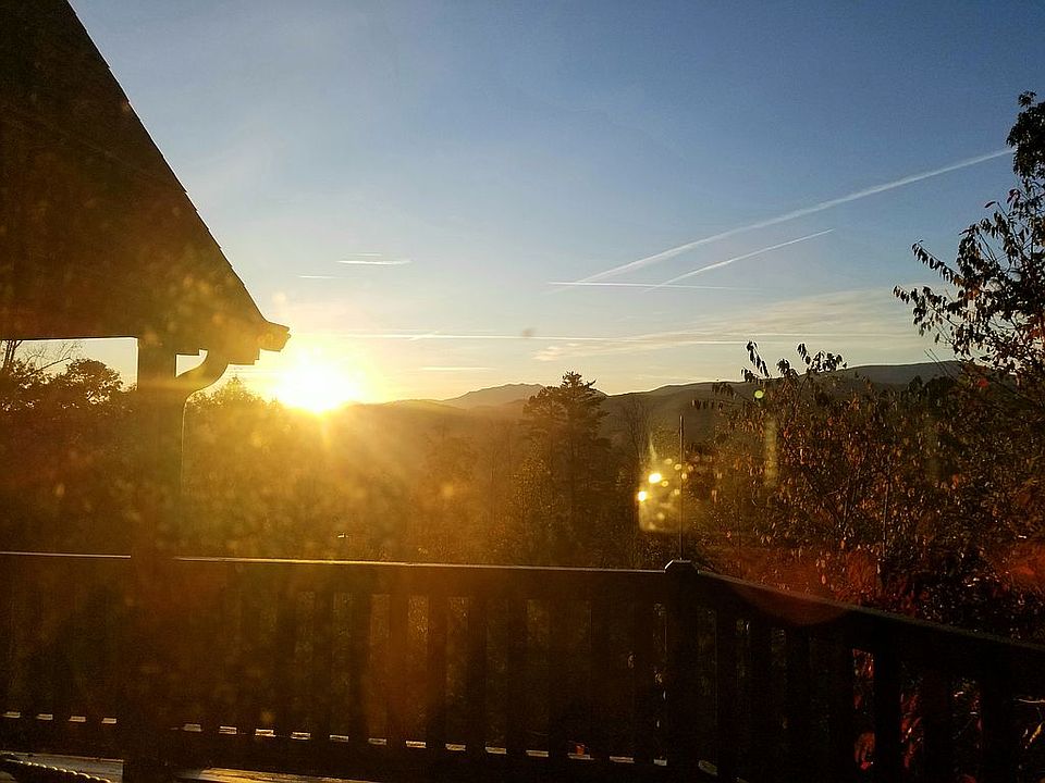 2025 Green Pine Ln, Sevierville, TN 37862 | Zillow 2025 Green Pine Ln, Sevierville, TN 37862 | Zillow