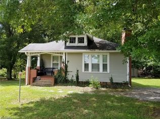 385 Old Westfield Rd, Pilot Mountain, NC 27041