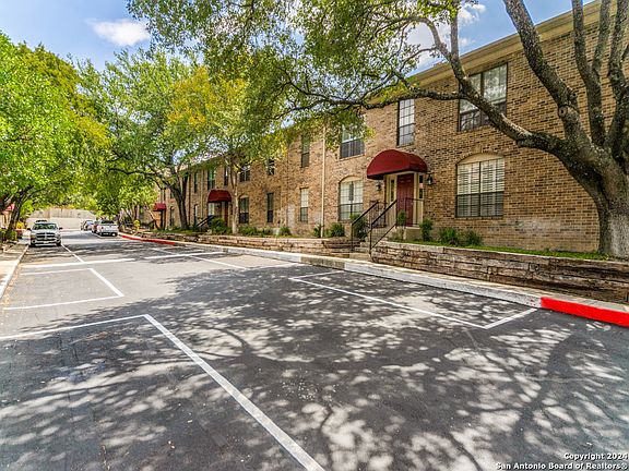 2nd image of 7926 BROADWAY #501