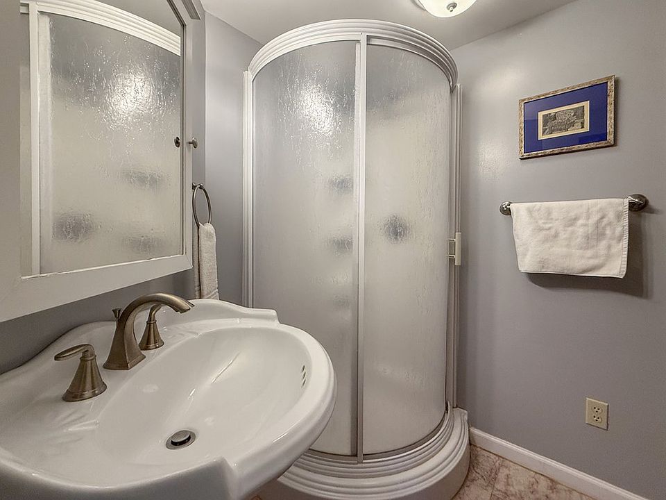 49th image of 4322 Capeville Dr