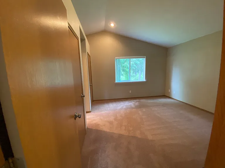 5625 255th St E — Photo 33