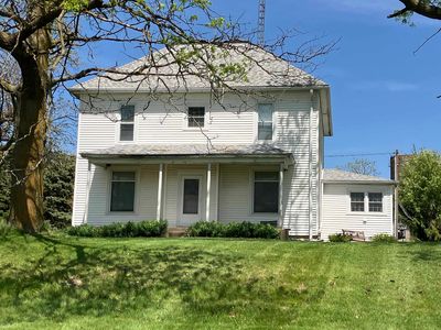 23263 Garryowen Rd, Cascade, IA, 52033