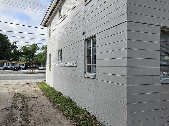 5th image of 5718 MERRILL Road