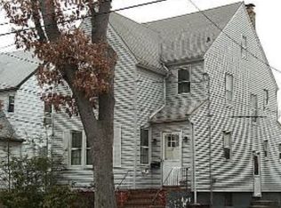 127 Munro Blvd APT 1, Valley Stream, NY 11581