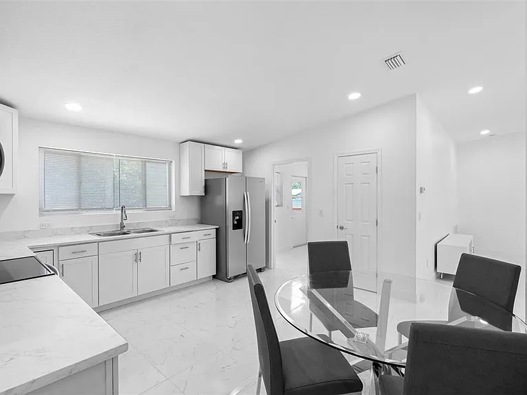 6847 Woodsman Dr — Photo 39