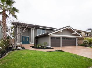 5911 Bellfield Ln, Huntington Beach, CA 92648