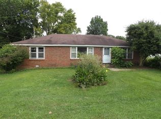 2280 Woodbury Hwy, Manchester, TN 37355