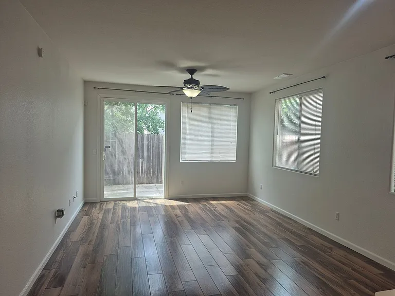 3065 Touchman St — Photo 7