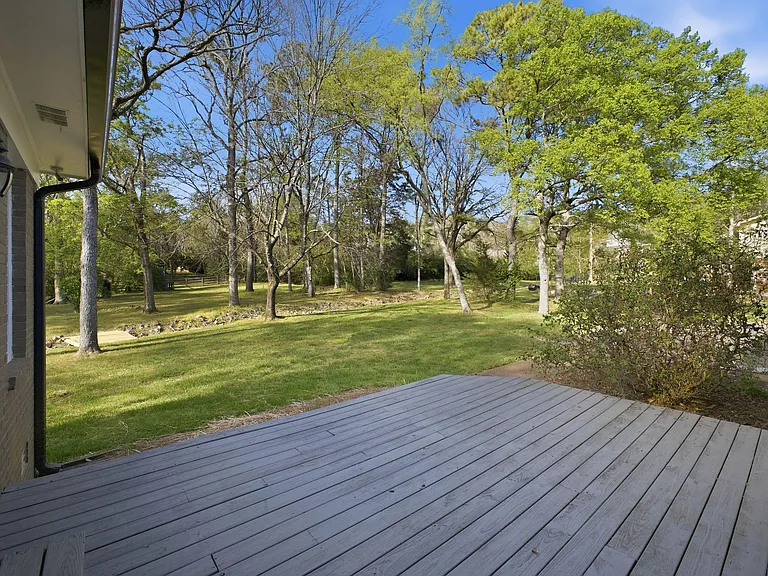 6406 Fischer Ct — Photo 22